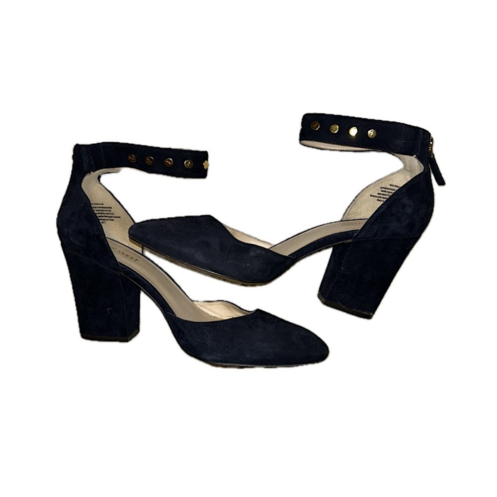 NINE WEST Dark Navy Blue Velvet Chunky Heels Gold Accents